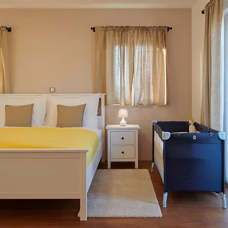 4 Mala Holiday home