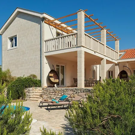 4 Mala Holiday home Rudina